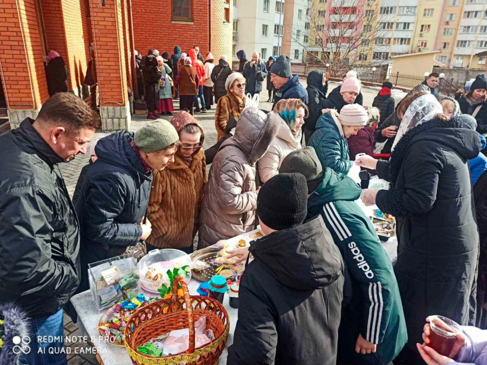 Благодійна ярмарка зі збору коштів для ЗСУ